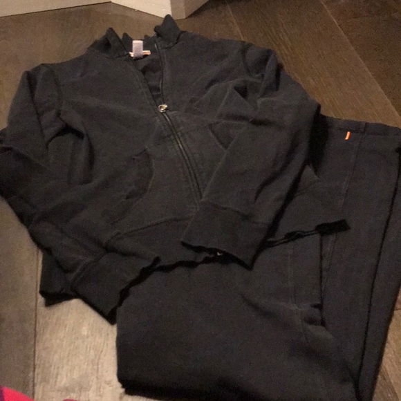 Black Lucy workout outfit! XS short - Picture 1 of 3